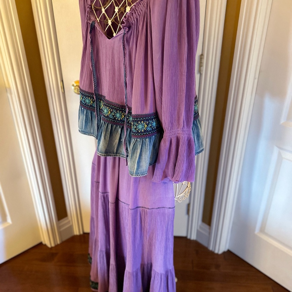Blouse and skirt set medium or large - Picture 11 of 16